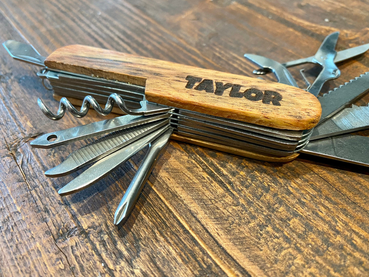Custom Engraved Pocket Knife Multi-Tool