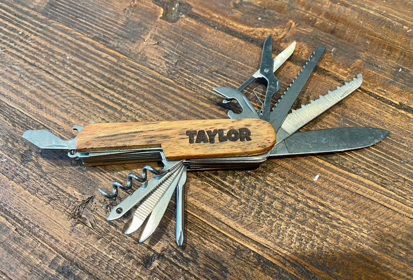 Custom Engraved Pocket Knife Multi-Tool