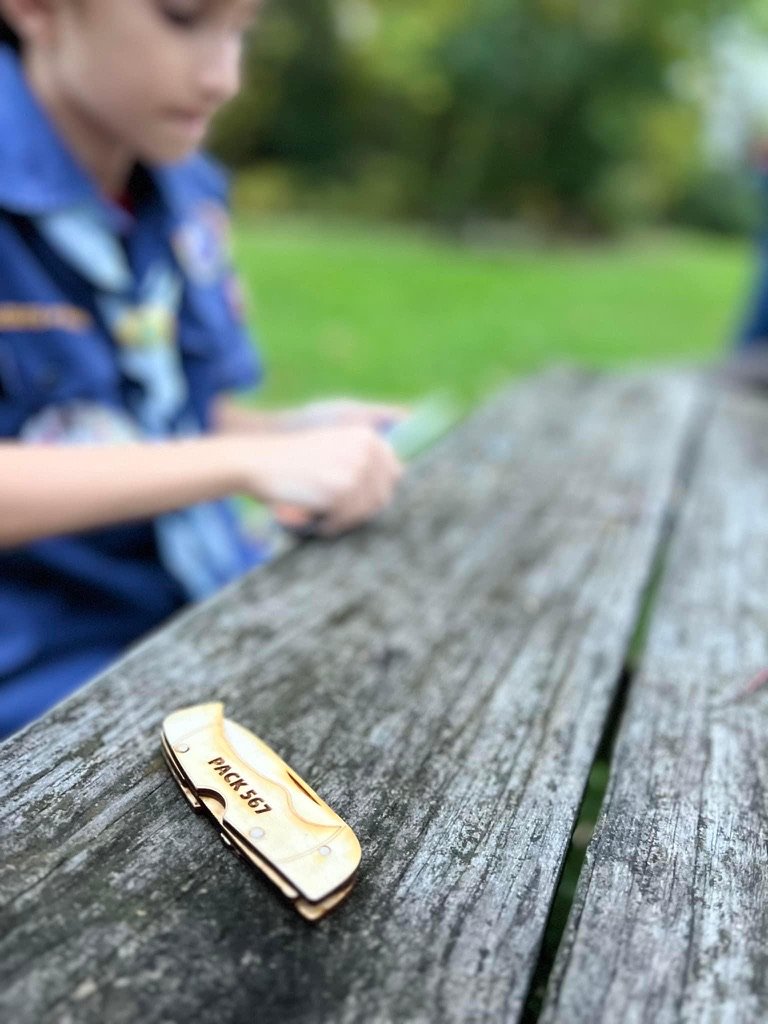 Unassembled Wooden Locking Pocket Knife Kit